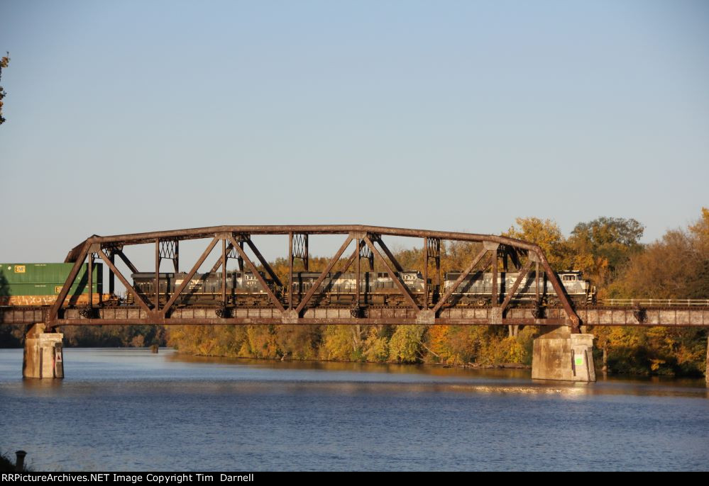 NS 6965 leads 265